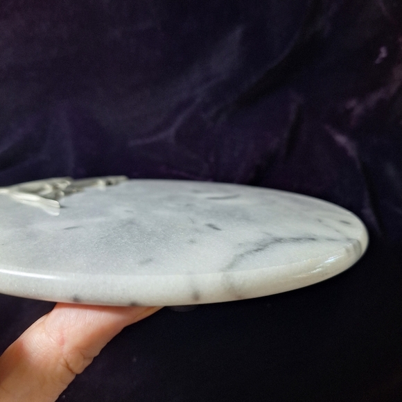 Lindsay Claire Marble Cheese Rd 8" Board with knife - Picture 11 of 14
